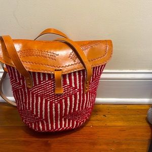 BALANCE HANDMADE SISAL TOTE BAG